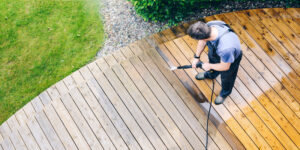 Read more about the article The Uses of Pressure Washers