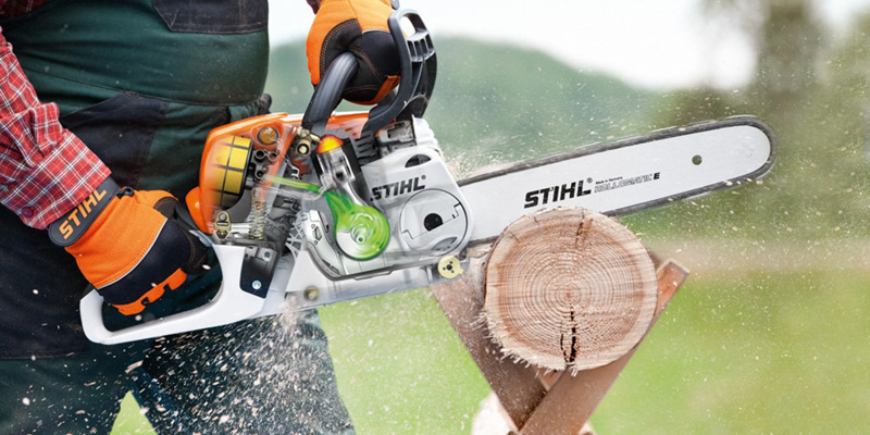 You are currently viewing Guide to Chainsaw Safety